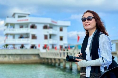 Nhà báo Thanh Hồng – Báo Nhân Dân: Trường Sa linh thiêng