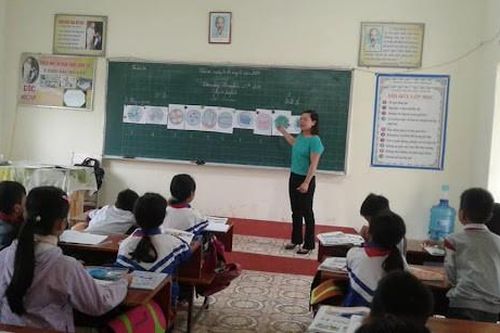 Dùng Al để gian lận thi; Hiệu trưởng bị khởi tố khiến sinh viên chưa có bằng tốt nghiệp