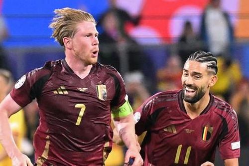 De Bruyne tỏa sáng, Bỉ thắp sáng hy vọng vượt qua vòng bảng
