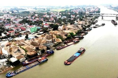 Cục Đường thủy Nội địa vào cuộc có dẹp được bến lậu nhan nhản bên bờ sông Cầu, sông Thương?