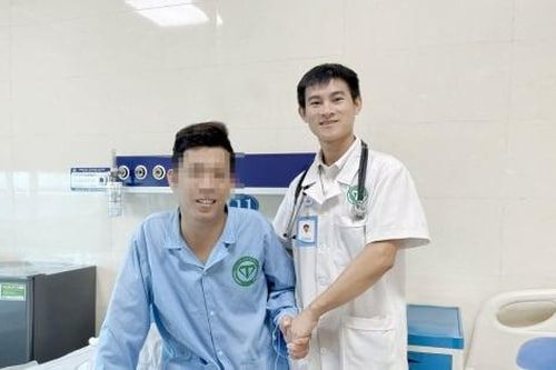 Bị thủng dạ dày do tự ý dùng thuốc giảm đau