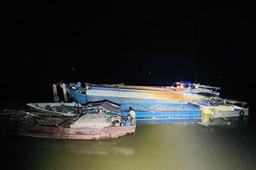 Liên tiếp bắt giữ nhiều phương tiện khai thác khoáng sản trái phép