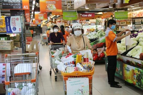 Standard Chartered dự báo tăng trưởng GDP Việt Nam quý II đạt 5,3%