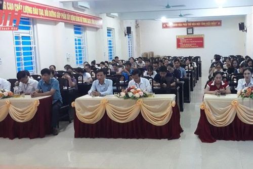 Tạo môi trường thuận lợi để quần chúng phấn đấu vào Đảng