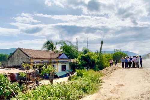 Tháo gỡ khó khăn về giải phóng mặt bằng cho dự án nâng cấp quốc lộ 19