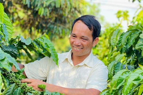 Ông Rơ Châm Ó: Gương sáng làng Bồ