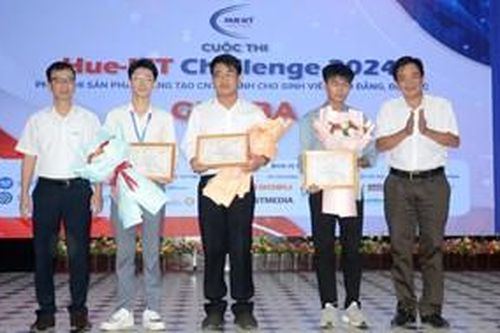 Hơn 2.200 thí sinh từ 54 tỉnh thành tham gia cuộc thi Hue-ICT Challenge 2024