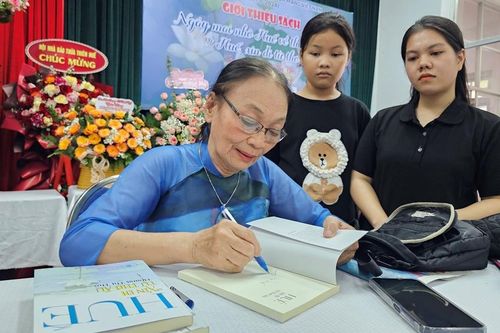 Đã yêu Huế rồi thì yêu Huế thêm nữa