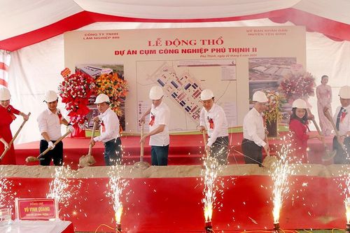 Yên Bình (Yên Bái): Nhiều công trình, dự án trọng điểm đón nhận huyện đạt chuẩn nông thôn mới