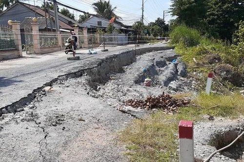 An Giang: Sạt lở đất bờ rạch Ông Chưởng gây thiệt hại cho người dân