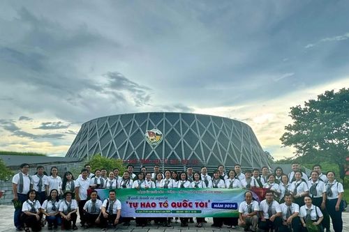 Tự hào hành trình về với Điện Biên Phủ