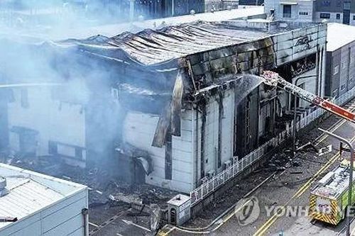 Cháy nhà máy pin Hàn Quốc, 22 người thiệt mạng
