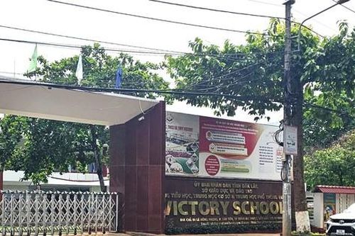 Chậm nộp học phí 2 ngày bị hủy kết quả trúng tuyển lớp 10: Trường đã làm hết trách nhiệm