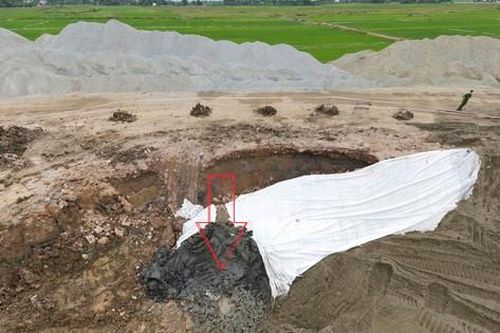 Nhà thầu nói gì về vụ sạt lở làm nữ công nhân tử vong ở Hà Tĩnh?