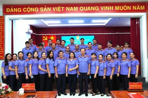 Tổ chức cuộc thi 'Xây dựng bài phát biểu của Kiểm sát viên tại phiên tòa'
