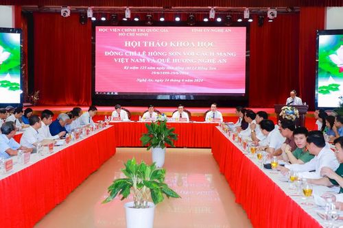 Hội thảo khoa học 'Đồng chí Lê Hồng Sơn với cách mạng Việt Nam và quê hương Nghệ An'