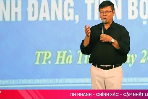 Chuyên gia tâm lý Đinh Đoàn chia sẻ về hạnh phúc gia đình với cán bộ công đoàn Hà Tĩnh