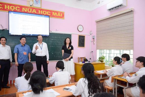 Chú trọng 'nhân tố con người' trong phòng chống gian lận thi cử thời công nghệ cao