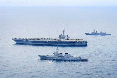 Triều Tiên cảnh báo về việc tàu sân bay Mỹ cập cảng Hàn Quốc