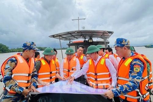 Phó Thủ tướng Trần Hồng Hà chỉ đạo tháo gỡ vướng mắc các dự án giao thông trọng điểm