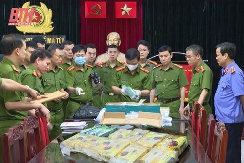 Giữ sạch 'vùng xanh' nơi biên viễn (Kỳ 2): Bắt đúng 'bệnh', điều trị đúng 'thuốc'