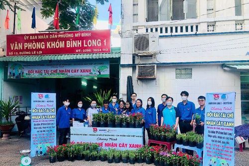 Thanh niên phường Mỹ Bình với các hoạt động an sinh xã hội