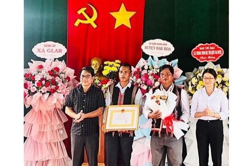 Đak Đoa gắn việc học và làm theo Bác với các phong trào thi đua yêu nước