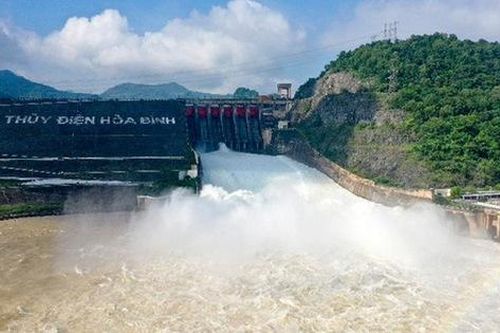 Hồ thủy điện Hòa Bình sẽ mở 1 cửa xả đáy