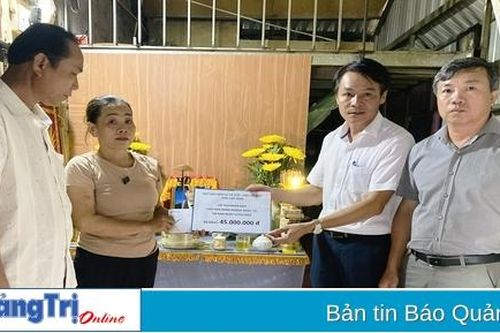 Hỗ trợ nhân đạo gia đình nạn nhân tử vong do tai nạn giao thông