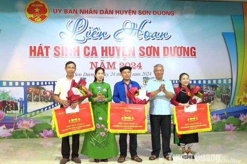 Sơn Dương tổ chức Liên hoan hát Sình ca năm 2024