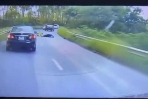 'Quái xế' Vios gây tai nạn rồi bỏ chạy