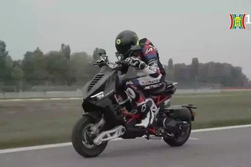 Italjet Dragster ra mắt phiên bản mới số lượng giới hạn