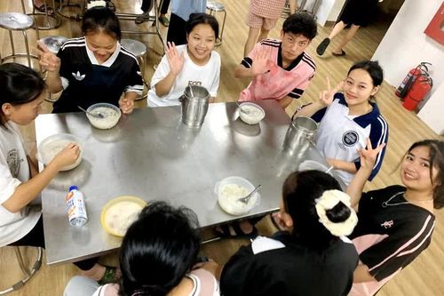 Nồi cháo yêu thương tiếp sức mùa thi