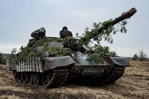 Đạn pháo Krasnopol tối tân không phá hủy nổi xe tăng M-55S 'đồ cổ'