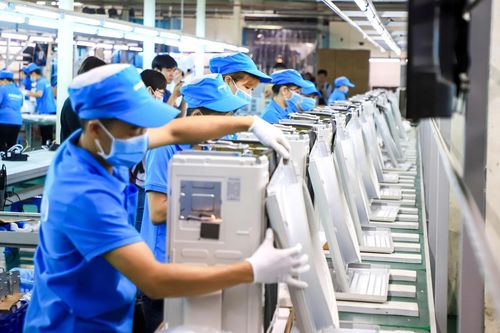 Quá trình 'lớn nhanh như thổi' của Asanzo, từng nắm 16% thị phần tivi