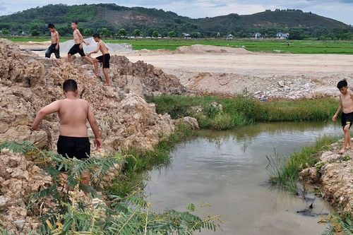Hà Tĩnh: nguy cơ mất an toàn trên công trường cao tốc Bắc- Nam