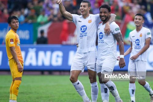 Nam Định vô địch V-League 2023/2024