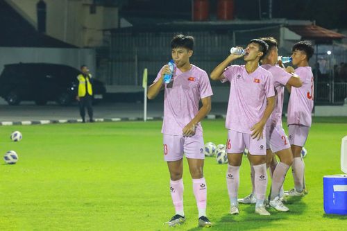 'U16 Việt Nam không được phép chủ quan'