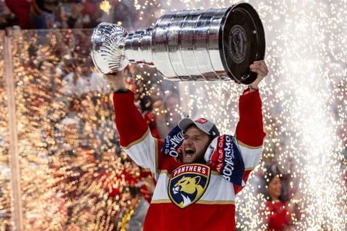 Florida Panthers giành Cúp Stanley đầu tiên