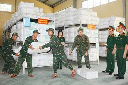 Đoàn kết, thi đua bảo đảm tốt công tác hậu cần