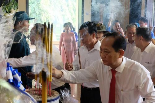 Huyện Bình Chánh tổ chức Lễ giỗ 32 dân công hỏa tuyến Vĩnh Lộc - Mậu Thân 1968