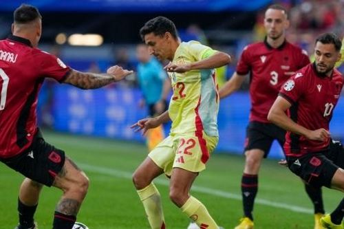 Hậu vệ Jesus Navas thiết lập kỷ lục ở đội tuyển Tây Ban Nha