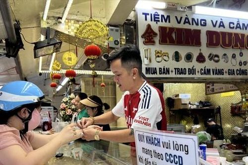 Hóa đơn mua bán vàng: Vẫn nơi có nơi không