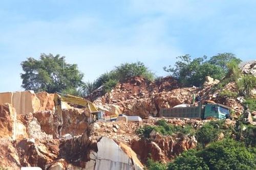 Lo ngại việc cấp phép mỏ khoáng sản 'rộng cửa' xin - cho