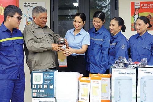 TKV tích cực chăm lo cho người lao động