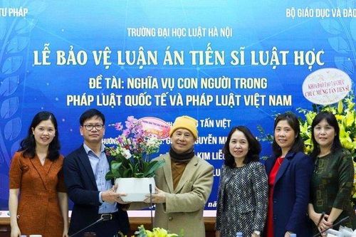 Đại học Luật Hà Nội thông tin quá trình đào tạo ông Thích Chân Quang