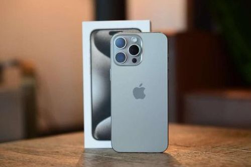 iPhone tương lai sẽ có mặt lưng thay đổi linh hoạt?