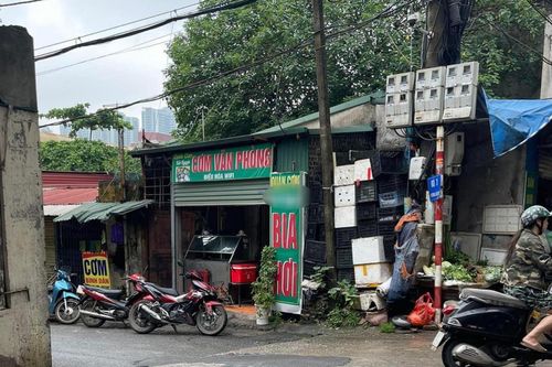 Mẹ đơn thân tố bị chủ quán cơm ở Hà Nội 'quỵt' 20 triệu tiền lương, còn thách thức đe dọa