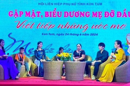 Kon Tum: 147 trẻ mồ côi có 'Mẹ đỡ đầu'