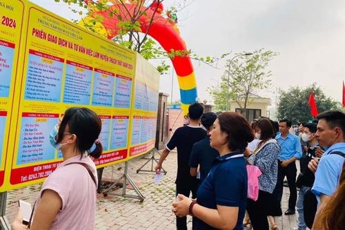 Người đi tìm việc nhiều nhưng doanh nghiệp vẫn khó tuyển lao động phù hợp
